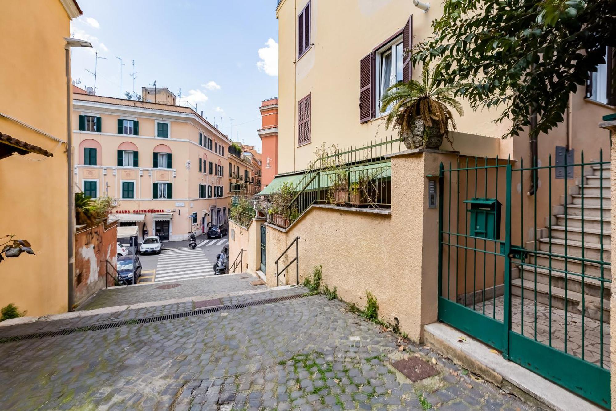 Salotto San Pietro Apartment โรม ภายนอก รูปภาพ